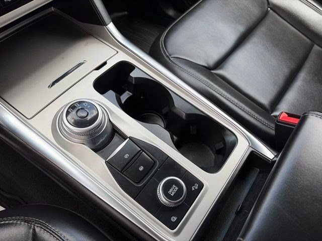 Used 2022 Ford Explorer XLT w/ Equipment Group 202A AWD/4WD image 28