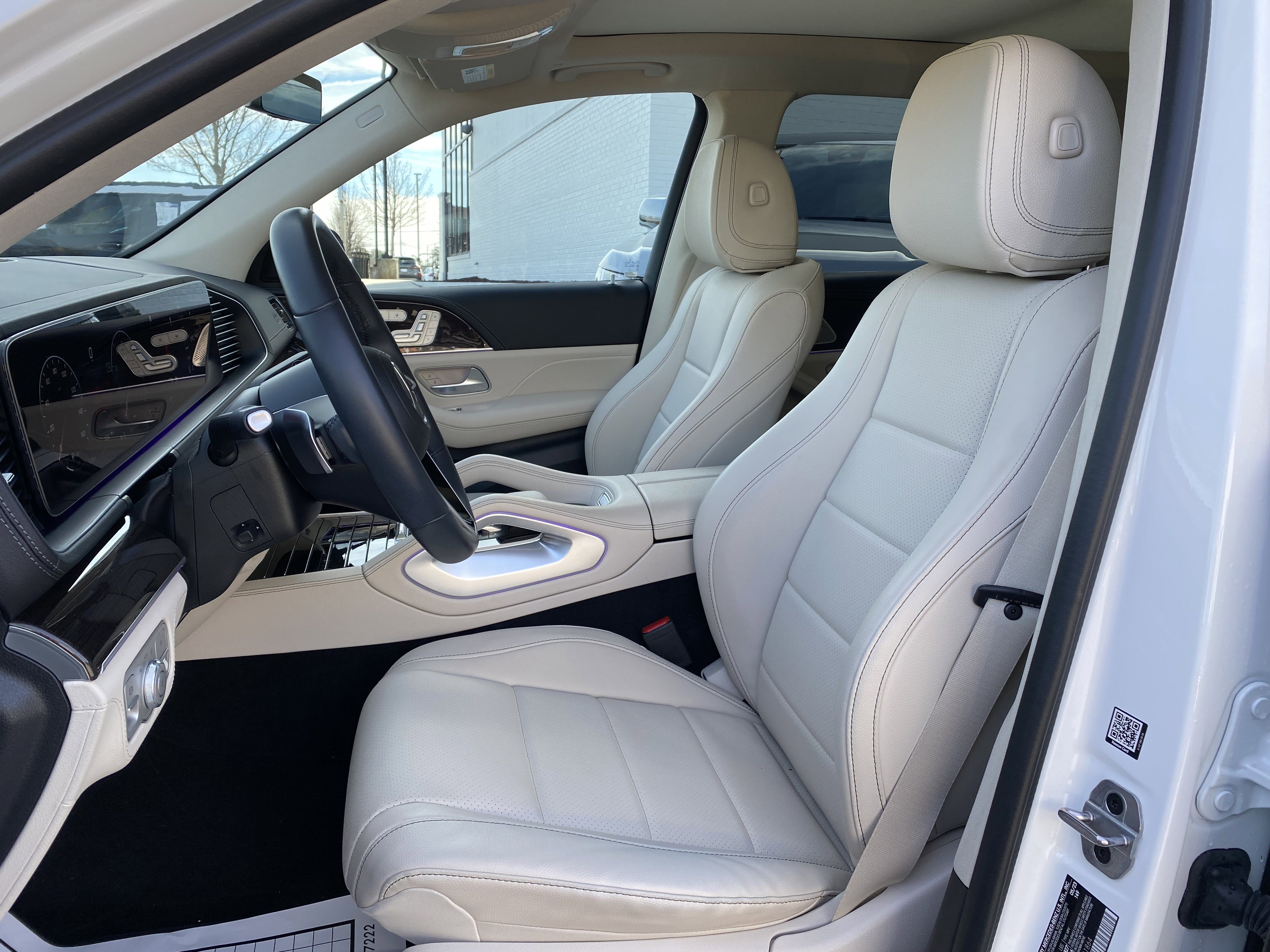 Used 2024 Mercedes-Benz GLE 350 4MATIC image 16