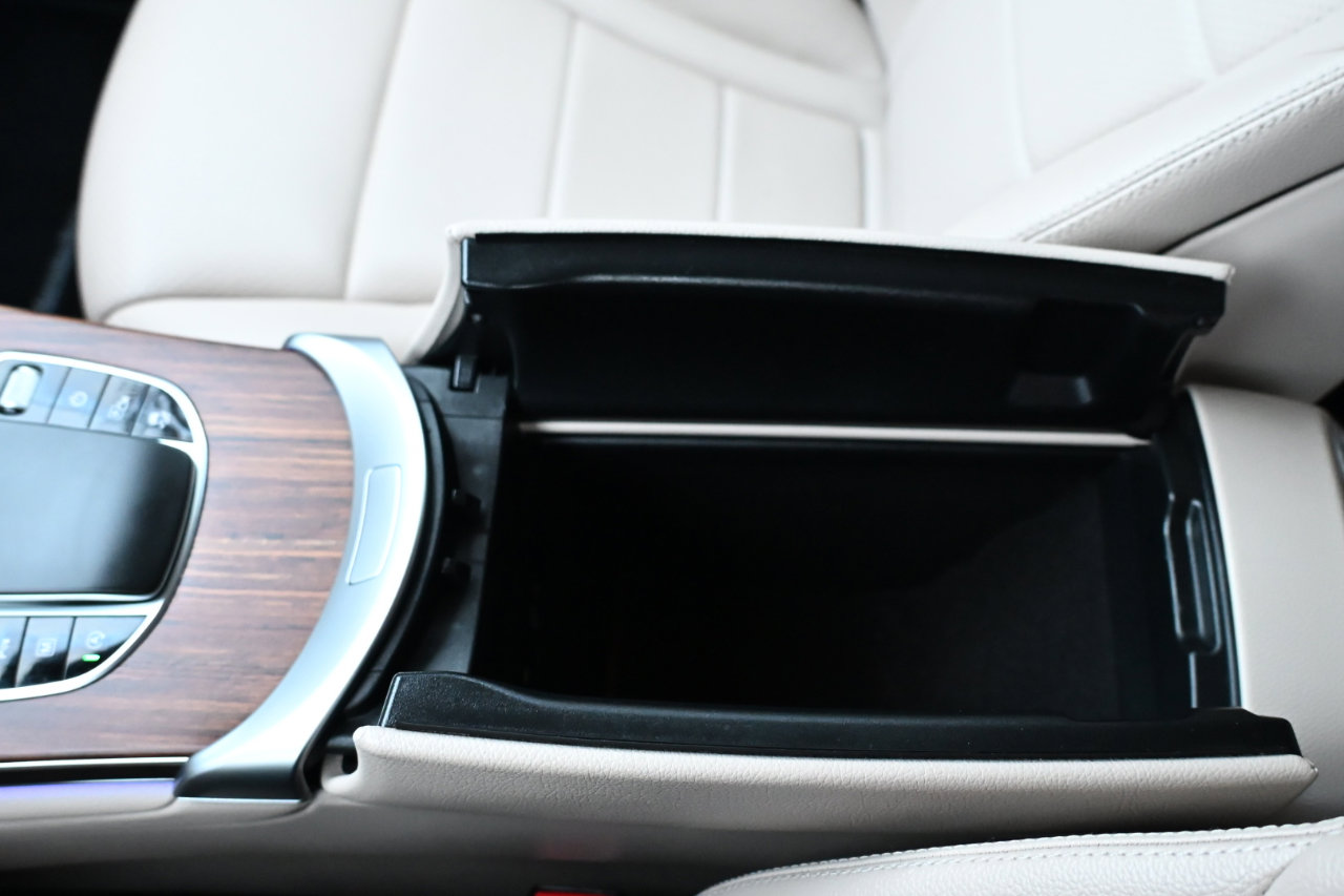 Used 2022 Mercedes-Benz GLC 300 4MATIC image 23