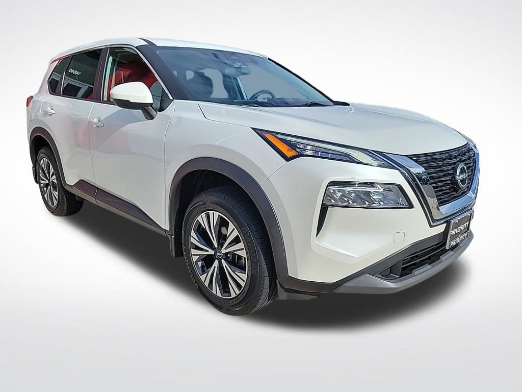 Certified 2022 Nissan Rogue SV image 8