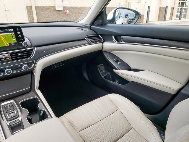 Used 2020 Honda Accord Touring image 23