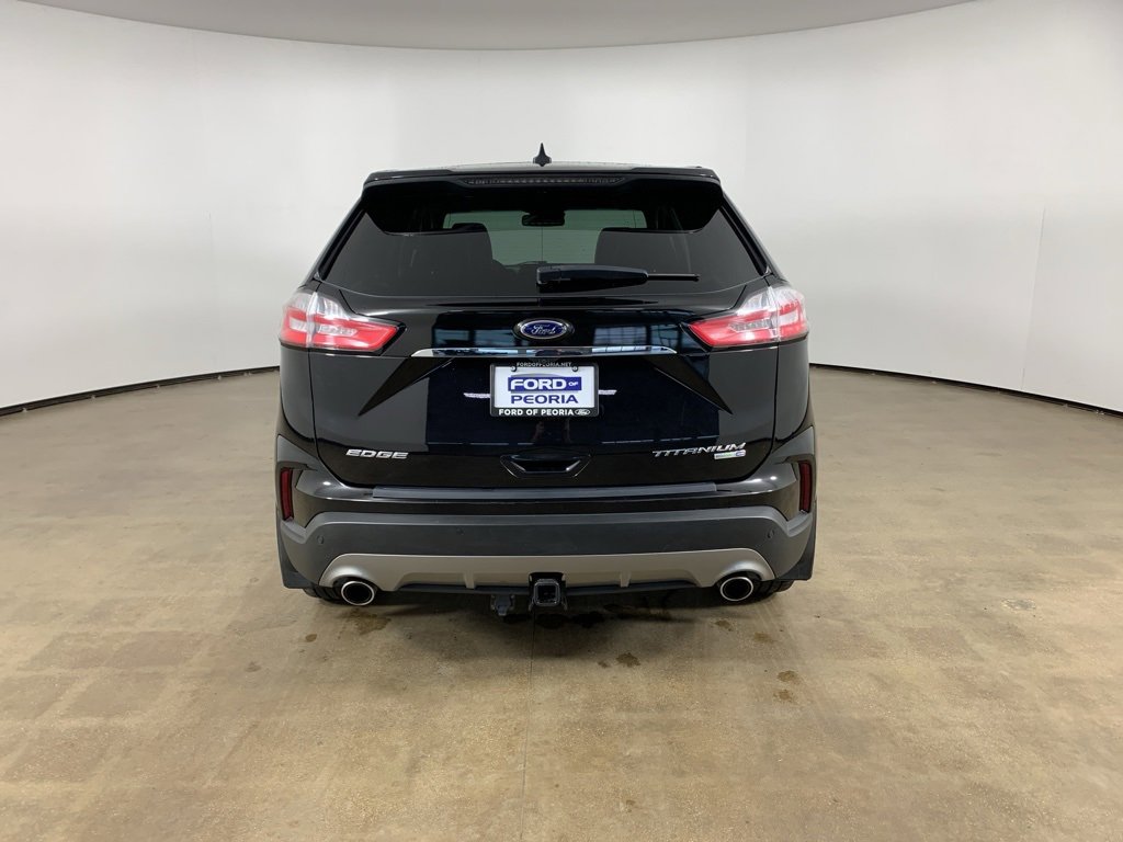 Used 2020 Ford Edge Titanium w/ Equipment Group 301A image 10