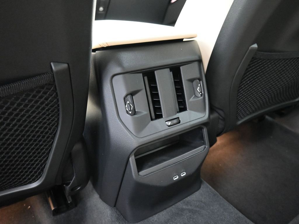 New 2026 BMW X3 xDrive30 image 13