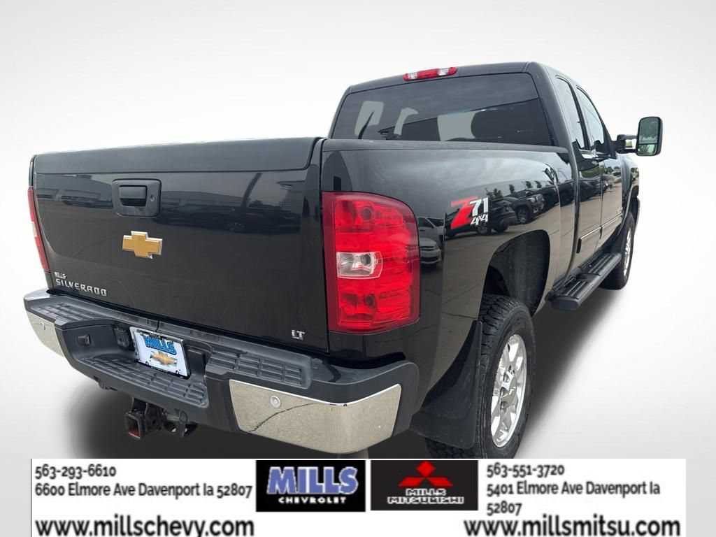 Used 2012 Chevrolet Silverado 2500 LT w/ Interior Plus Package AWD/4WD image 5