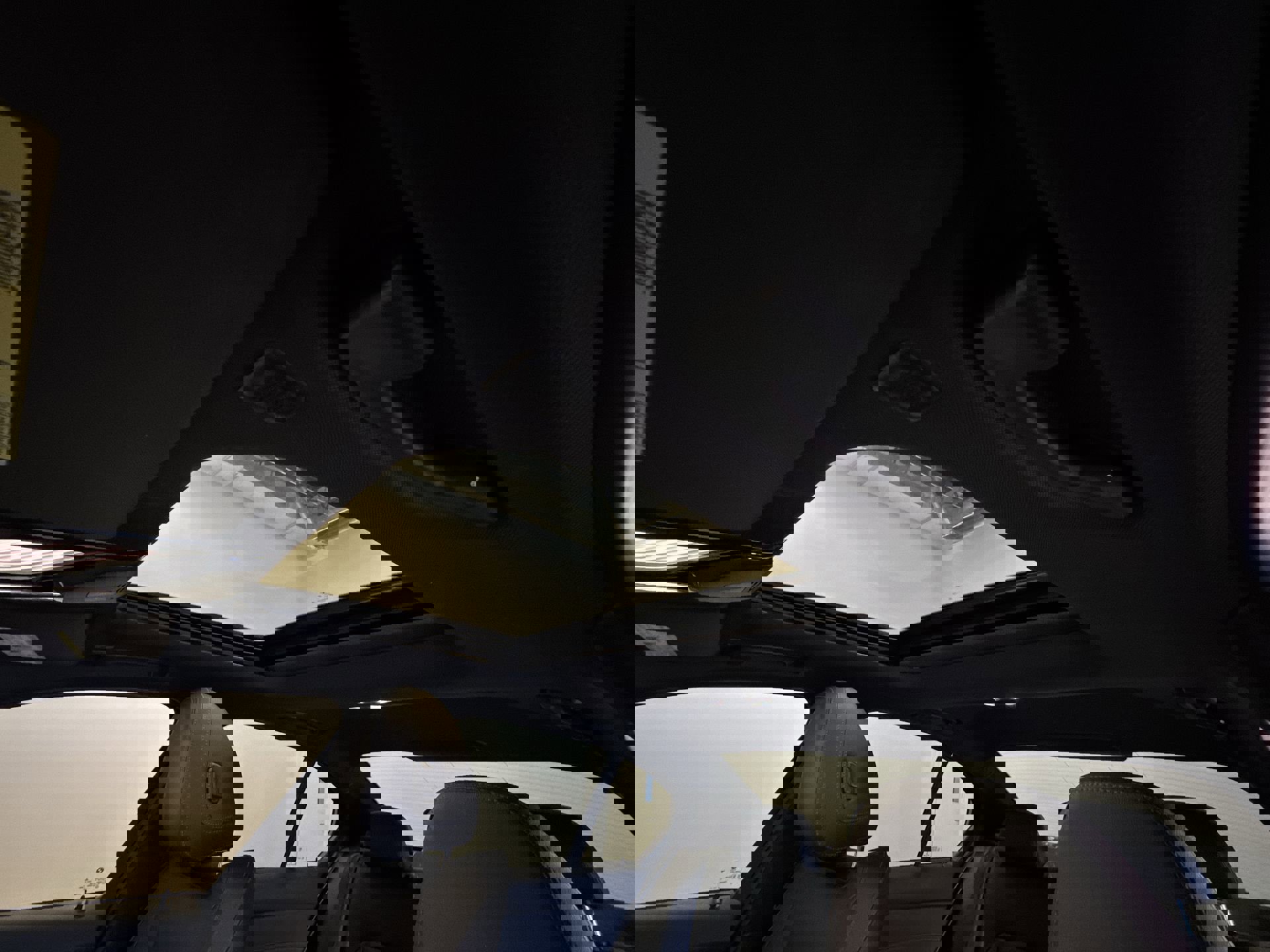 Used 2022 BMW 330e xDrive w/ M Sport Package image 22