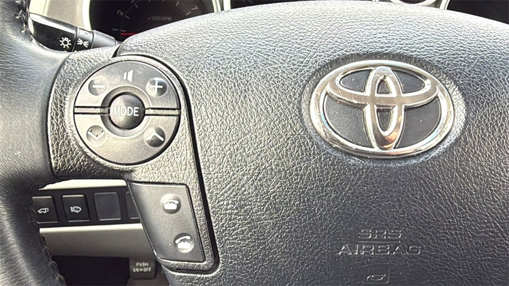 Used 2013 Toyota Sequoia Limited image 22