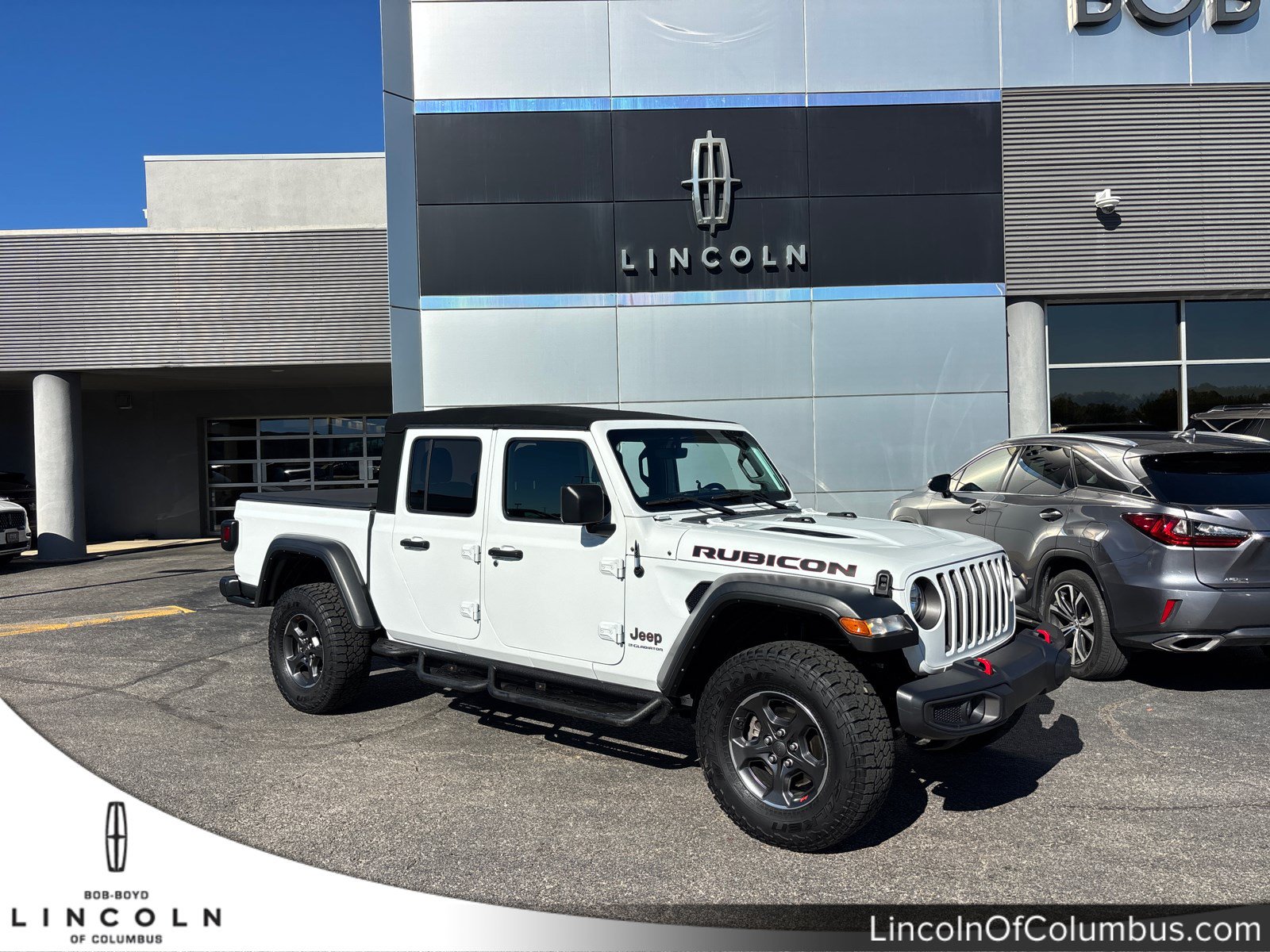 Used 2023 Jeep Gladiator Rubicon w/ LED Lighting Group AWD/4WD image 1