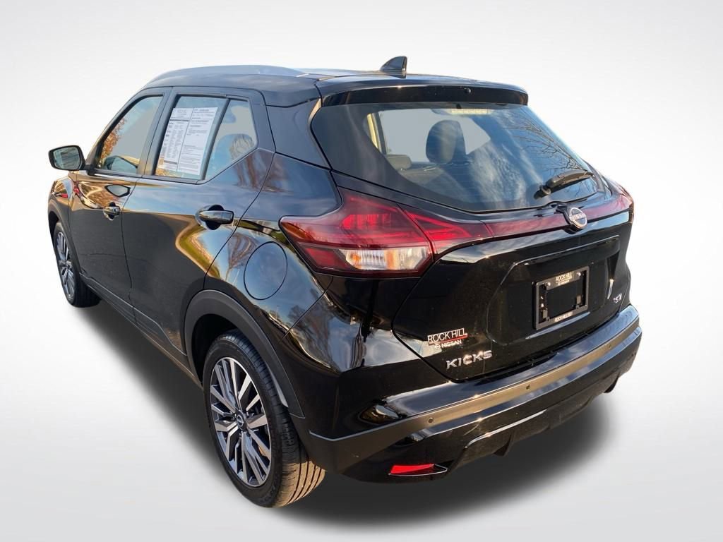 Used 2024 Nissan Kicks SV image 5