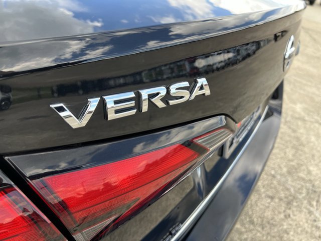 Used 2020 Nissan Versa S w/ Trunk Package FWD image 32