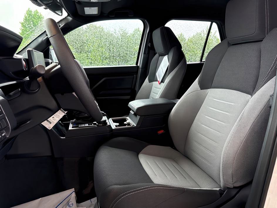 New 2025 Toyota 4Runner TRD Off-Road image 9