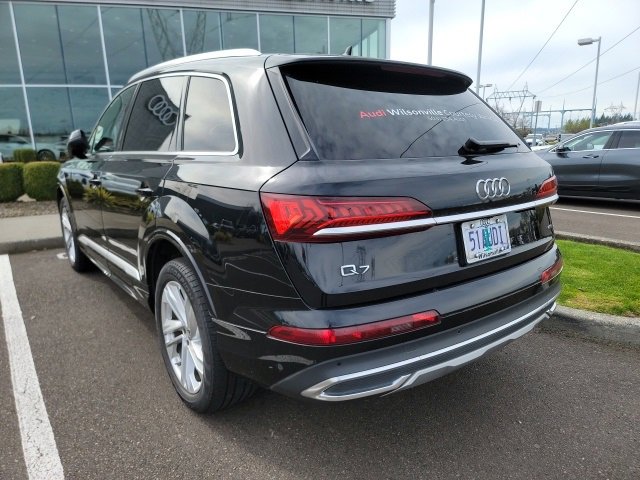 Used 2023 Audi Q7 3.0T Premium w/ Convenience Package image 3