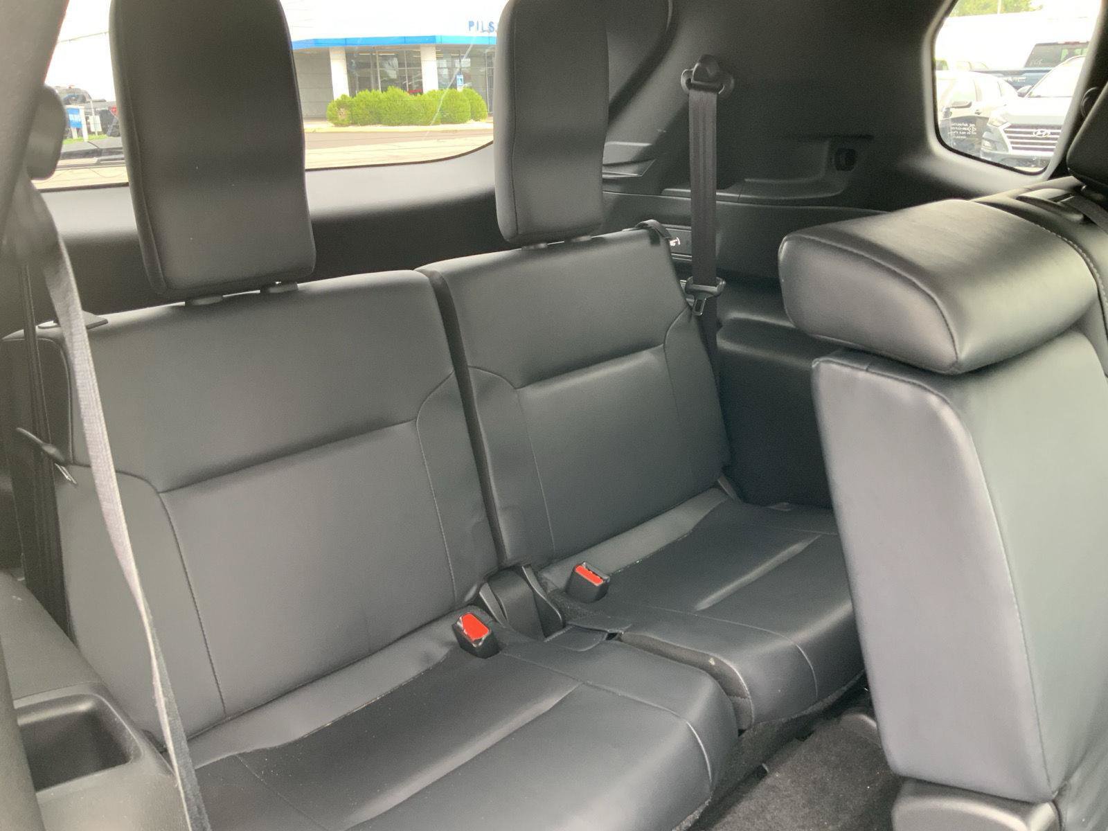 Used 2024 Mitsubishi Outlander SE AWD/4WD image 50