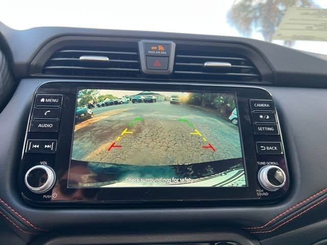 New 2025 Nissan Versa SR w/ Trunk Package image 22