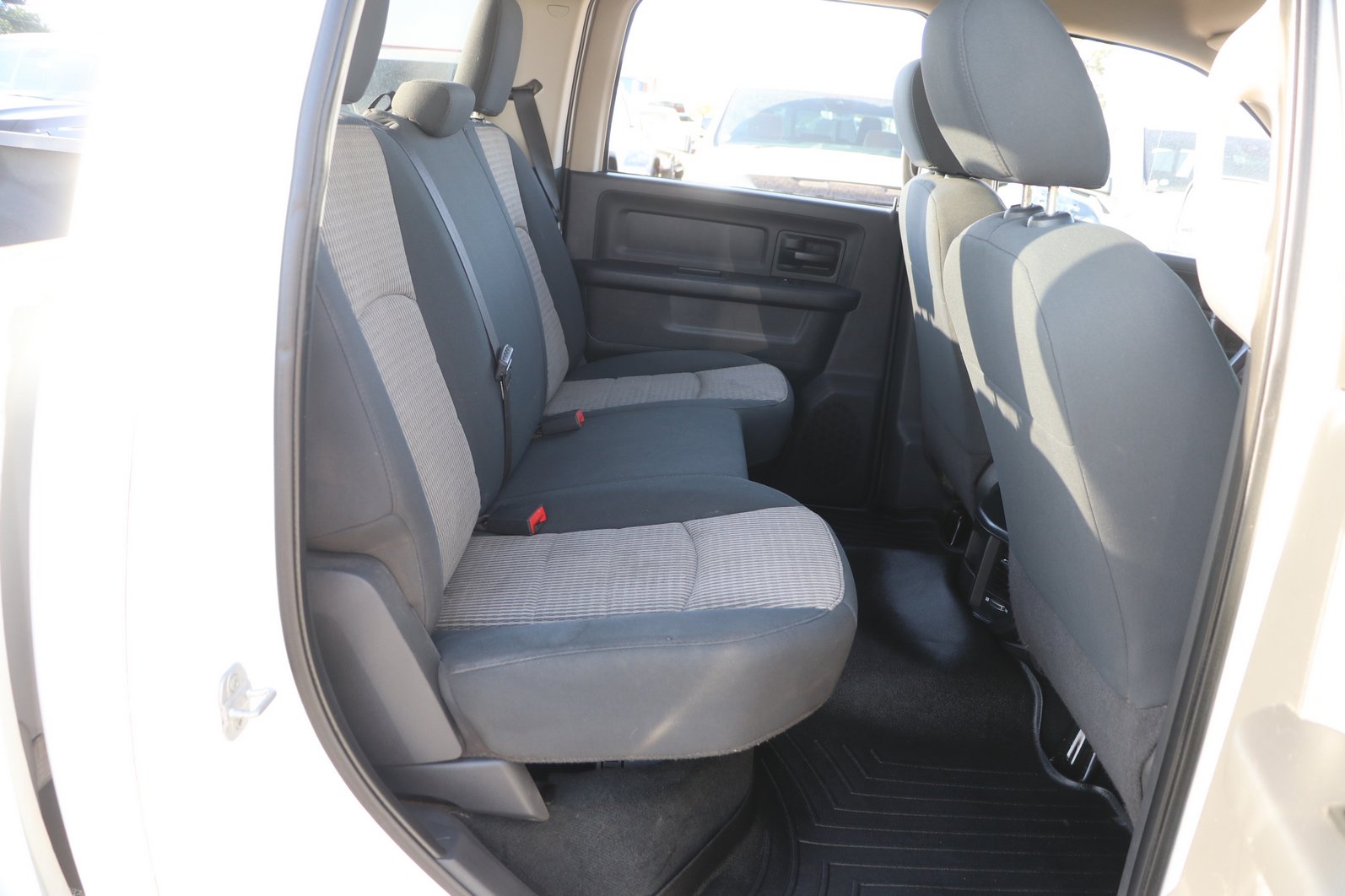 Used 2011 RAM 3500 ST w/ ST Popular Equipment Group RWD image 29