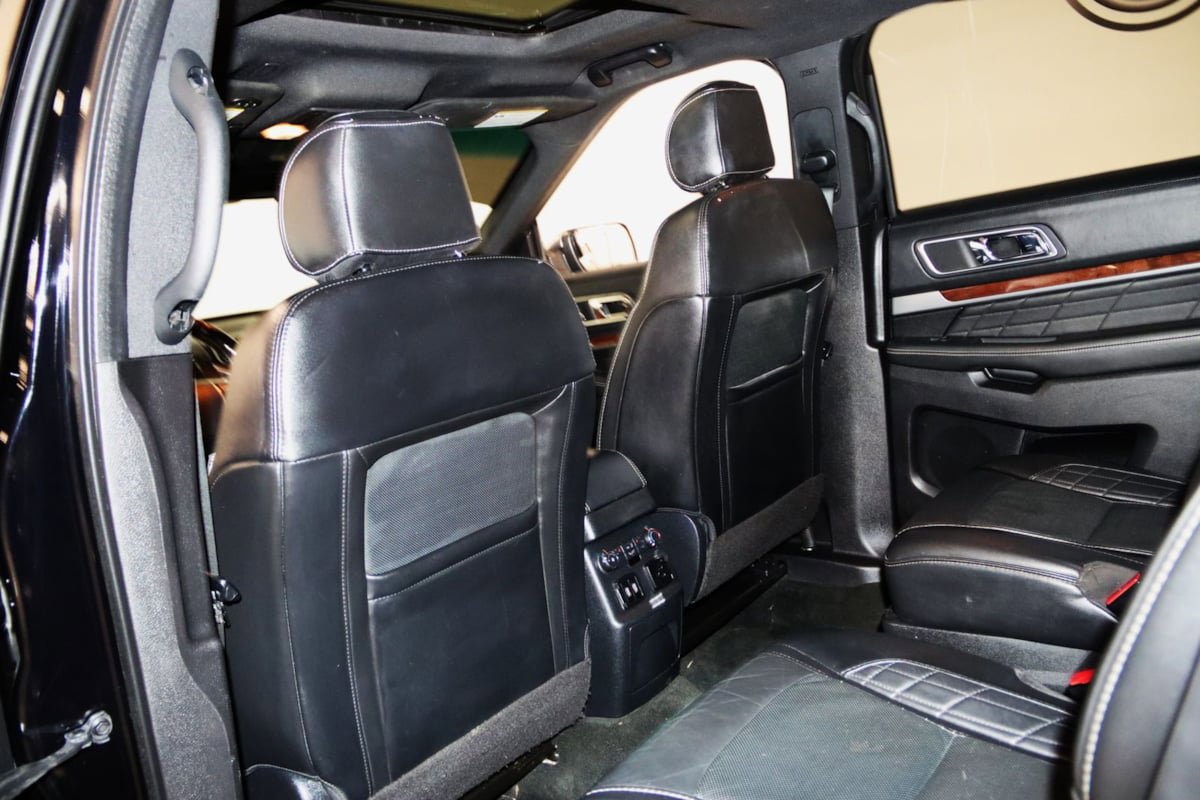 Used 2016 Ford Explorer Platinum AWD/4WD image 63