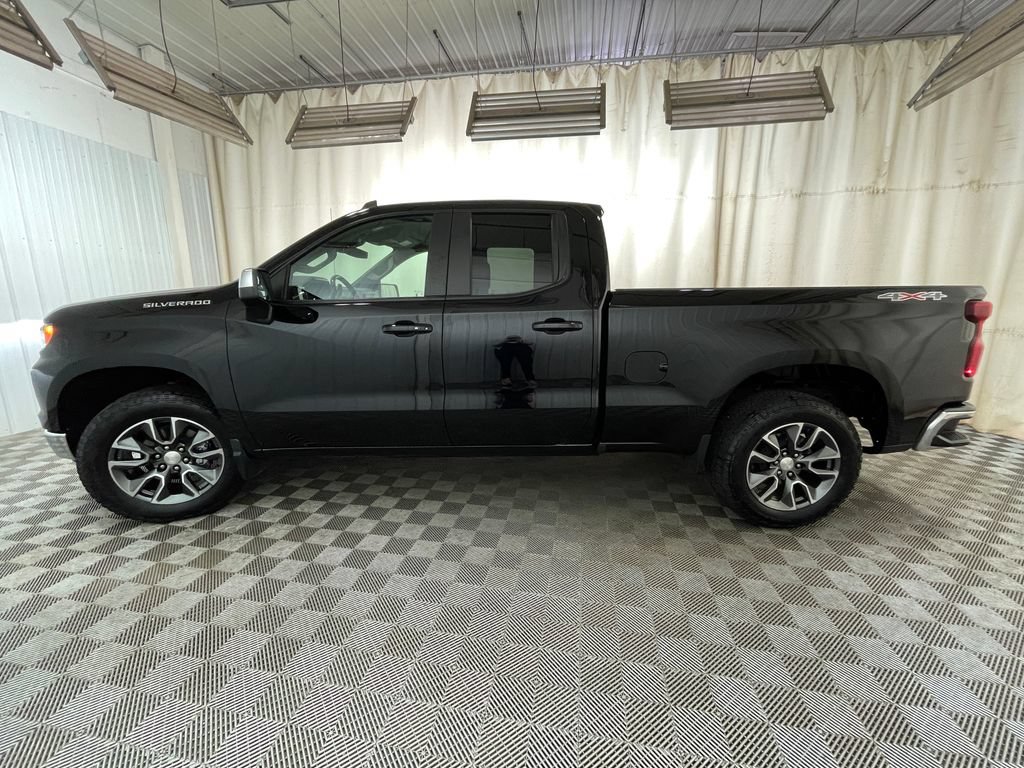 Certified 2022 Chevrolet Silverado 1500 LT AWD/4WD image 14
