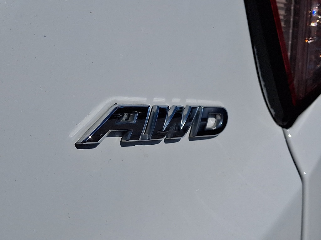 Used 2016 Honda HR-V EX image 33