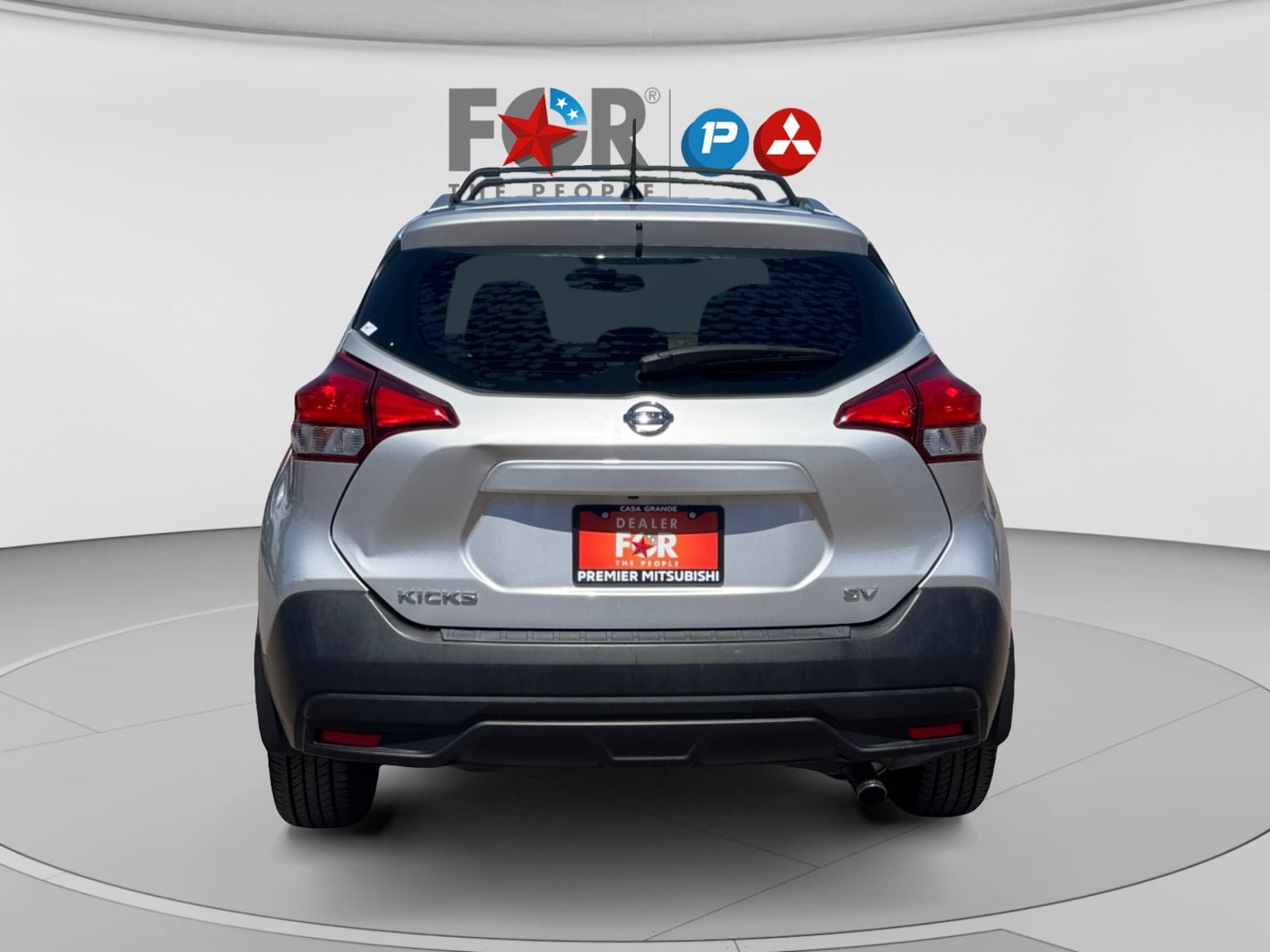 Used 2019 Nissan Kicks SV w/ Exterior Package FWD image 4