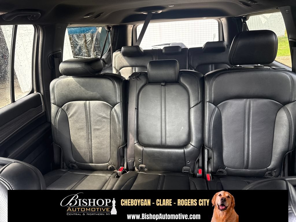 Used 2024 Jeep Wagoneer L Series II w/ Flexible Seating Group AWD/4WD image 6