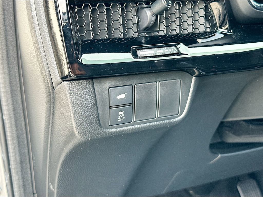 Used 2024 Honda CR-V Sport Touring image 10