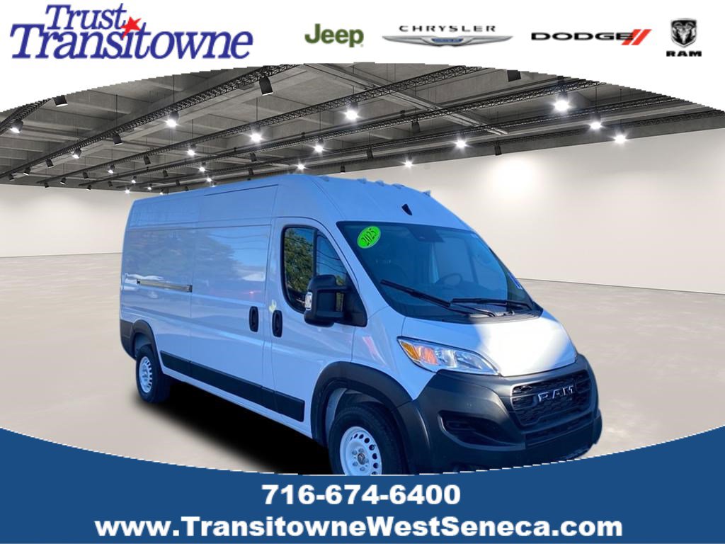 Used 2025 RAM ProMaster 2500 w/ Storage Group image 1