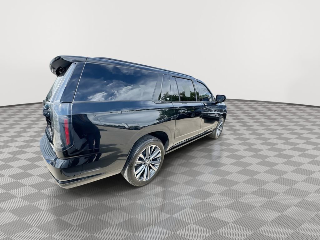 Certified 2026 Cadillac Escalade ESV Sport w/ Touring Package AWD/4WD image 11