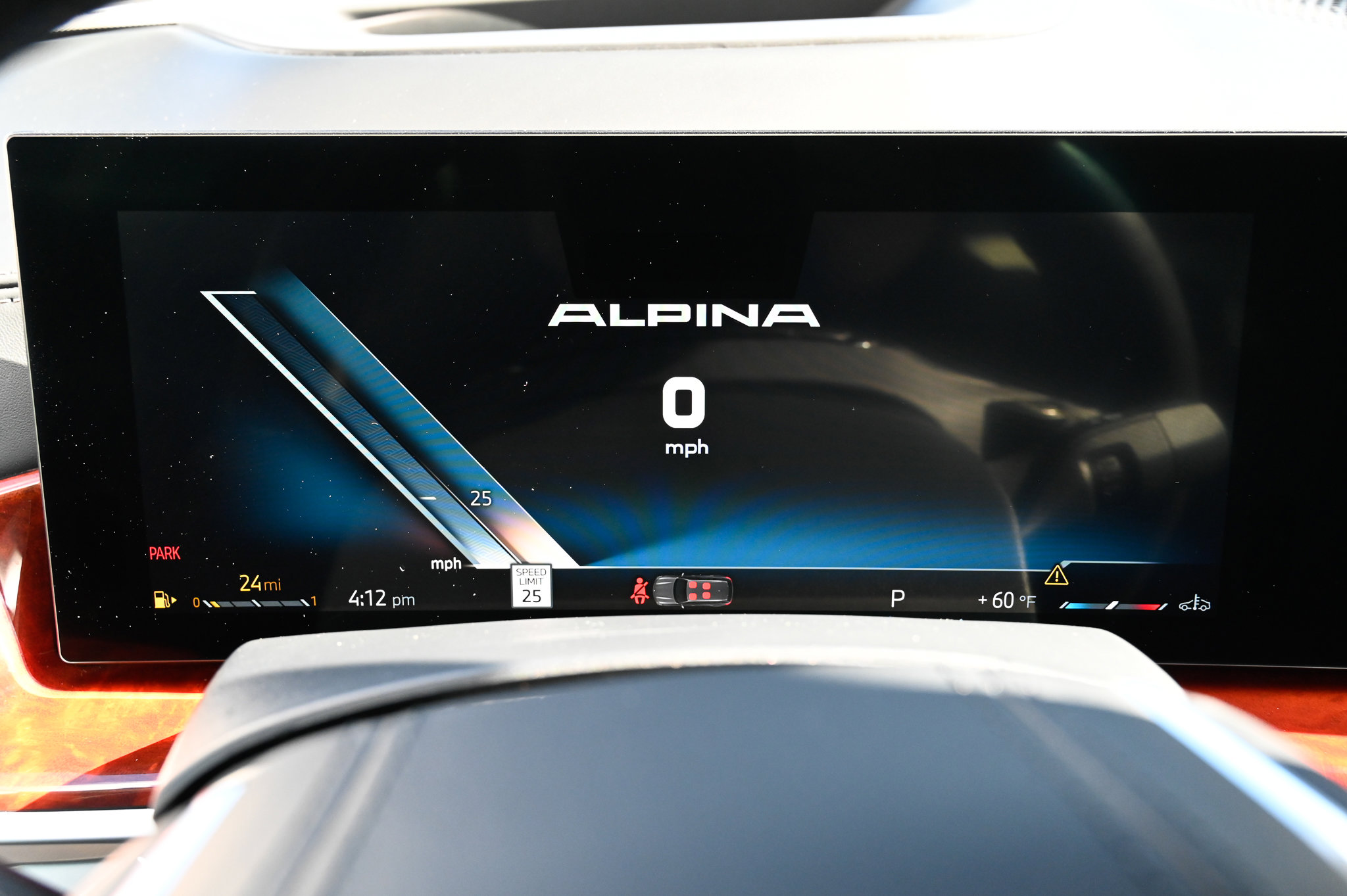 Used 2024 BMW ALPINA XB7 image 27