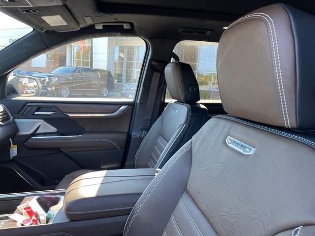 New 2026 GMC Acadia Denali Ultimate image 13