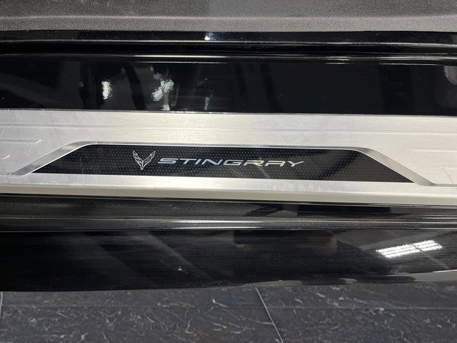 Used 2020 Chevrolet Corvette Stingray Premium Cpe w/ 3LT Preferred Equipment Group image 32