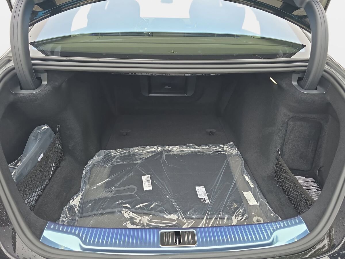 New 2026 Mercedes-Benz S 580 4MATIC Sedan image 12