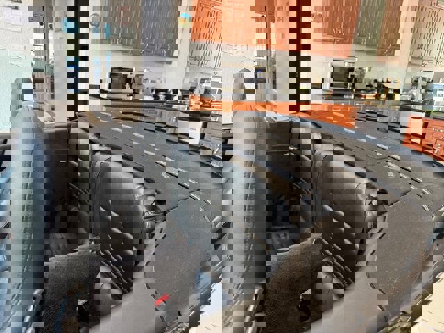 Used 1999 Porsche 911 Carrera 4 image 9