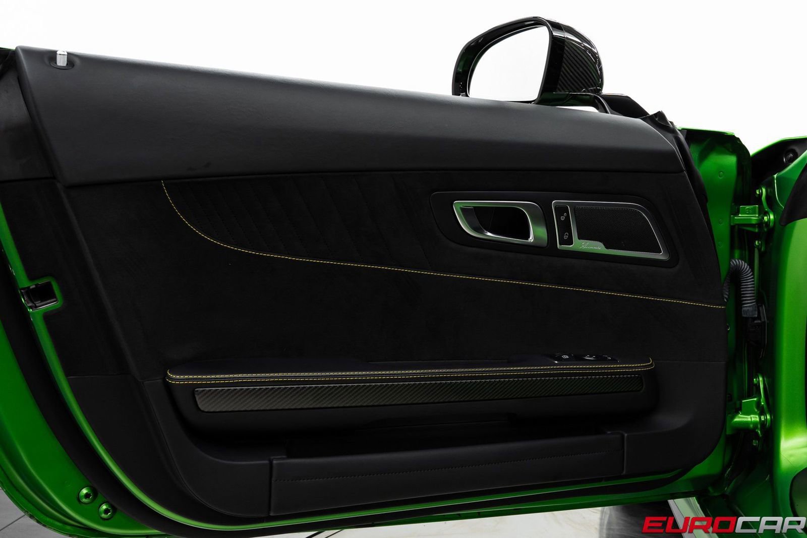 Used 2018 Mercedes-Benz AMG GT R image 26