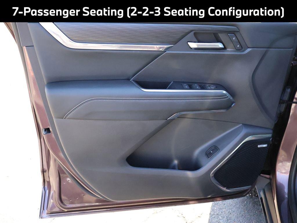 Used 2024 GMC Acadia Elevation w/ Luxury Package image 24