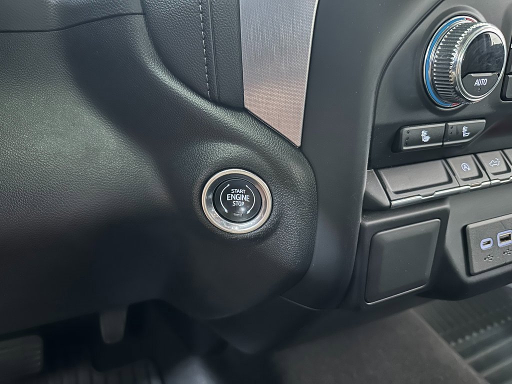 Used 2020 GMC Sierra 1500 Elevation w/ Elevation Value Package image 21