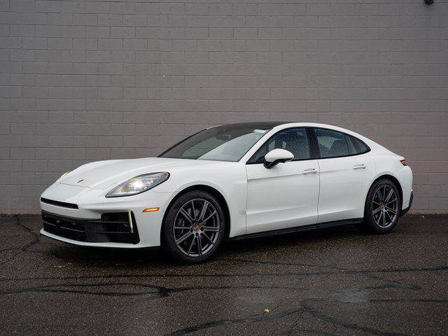 Certified 2025 Porsche Panamera 4 AWD/4WD image 1