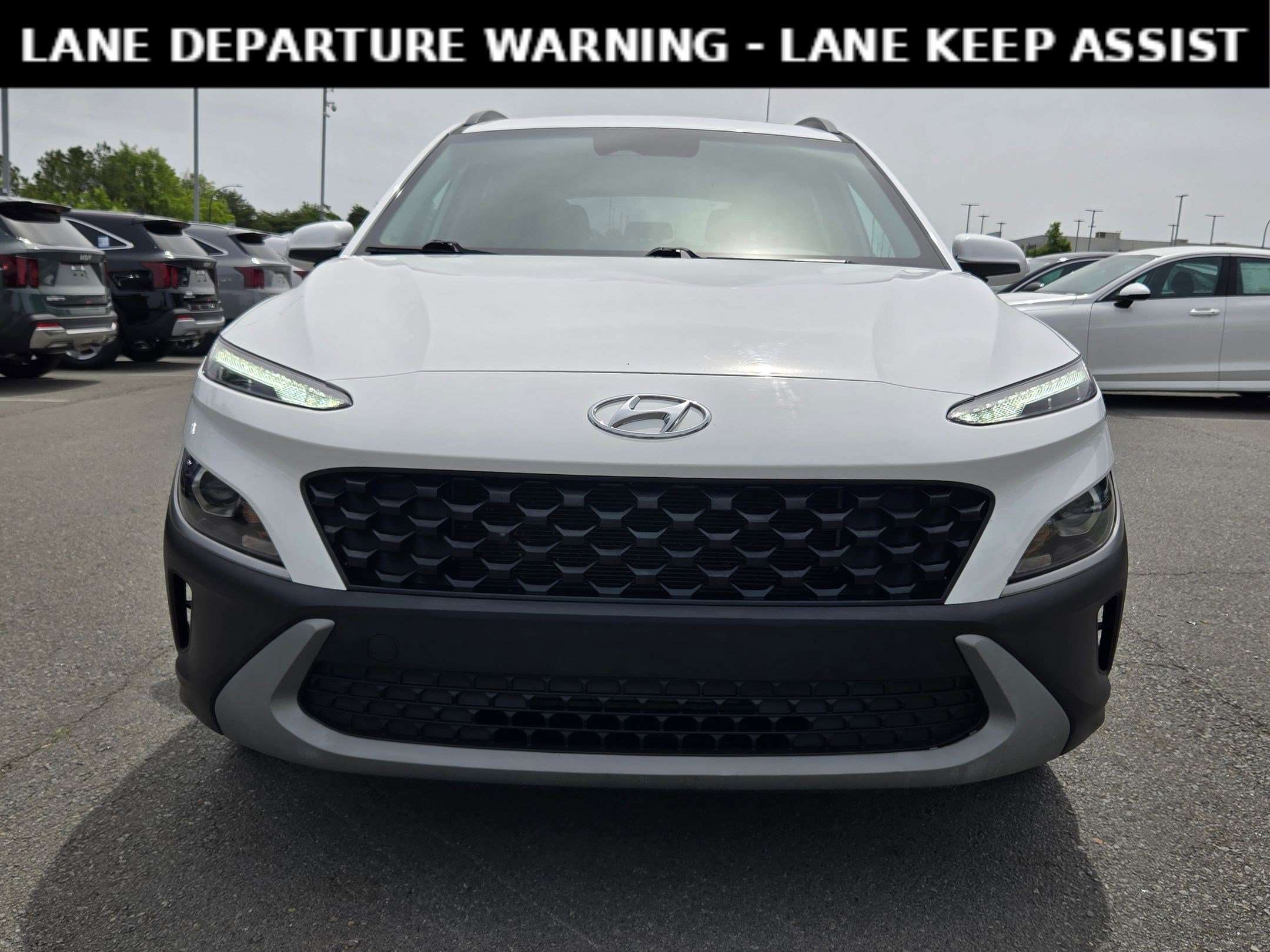Used 2023 Hyundai Kona SEL w/ Convenience Package AWD/4WD image 2