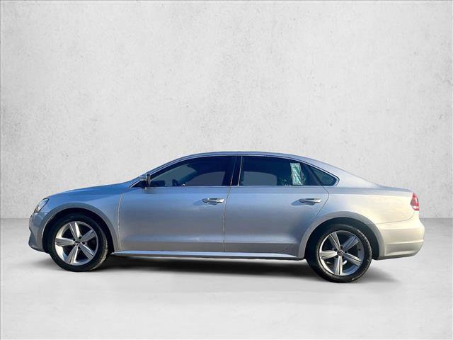 Used 2015 Volkswagen Passat 1.8T Limited Edition FWD image 6