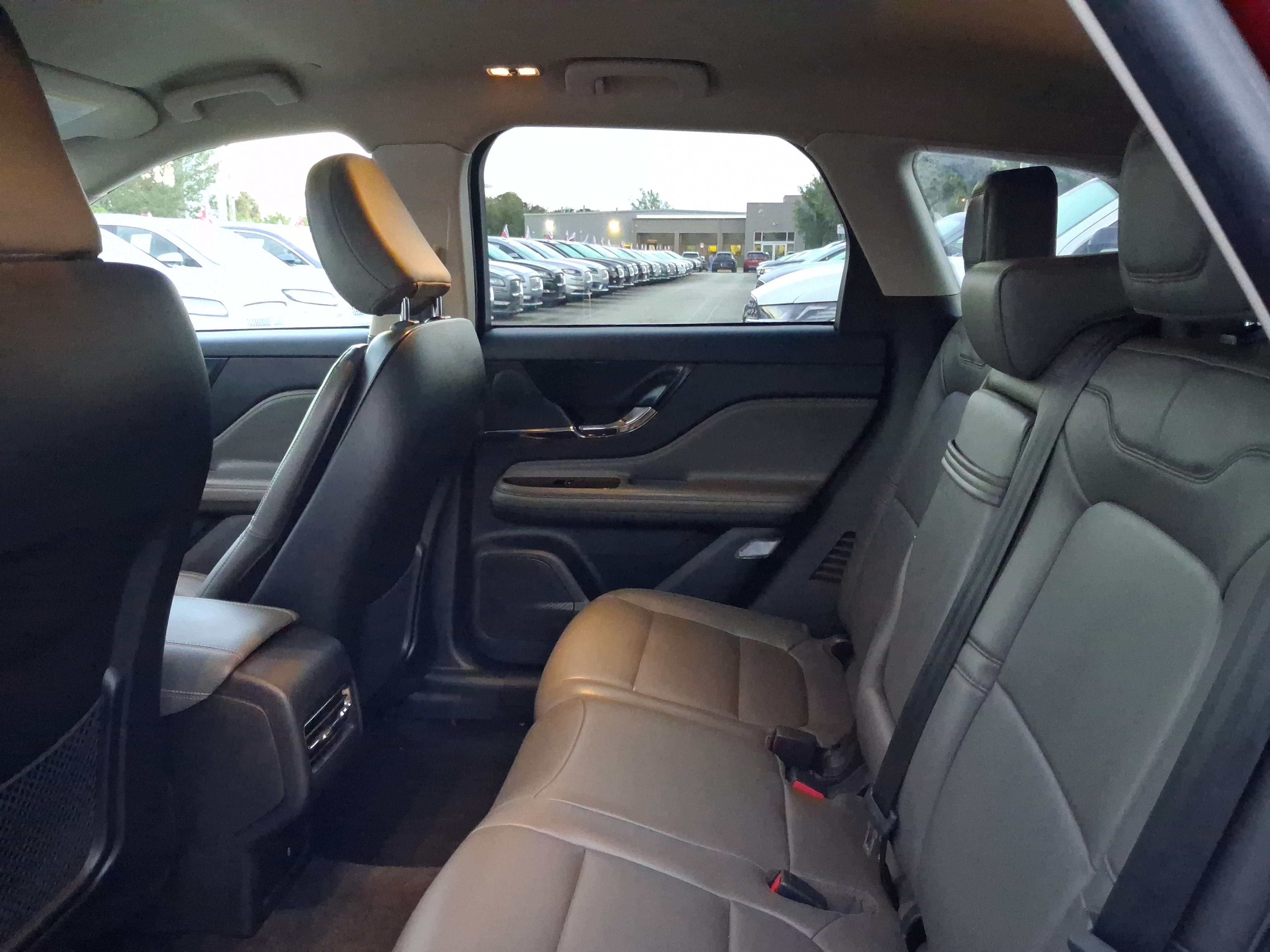 Certified 2024 Lincoln Corsair FWD image 6