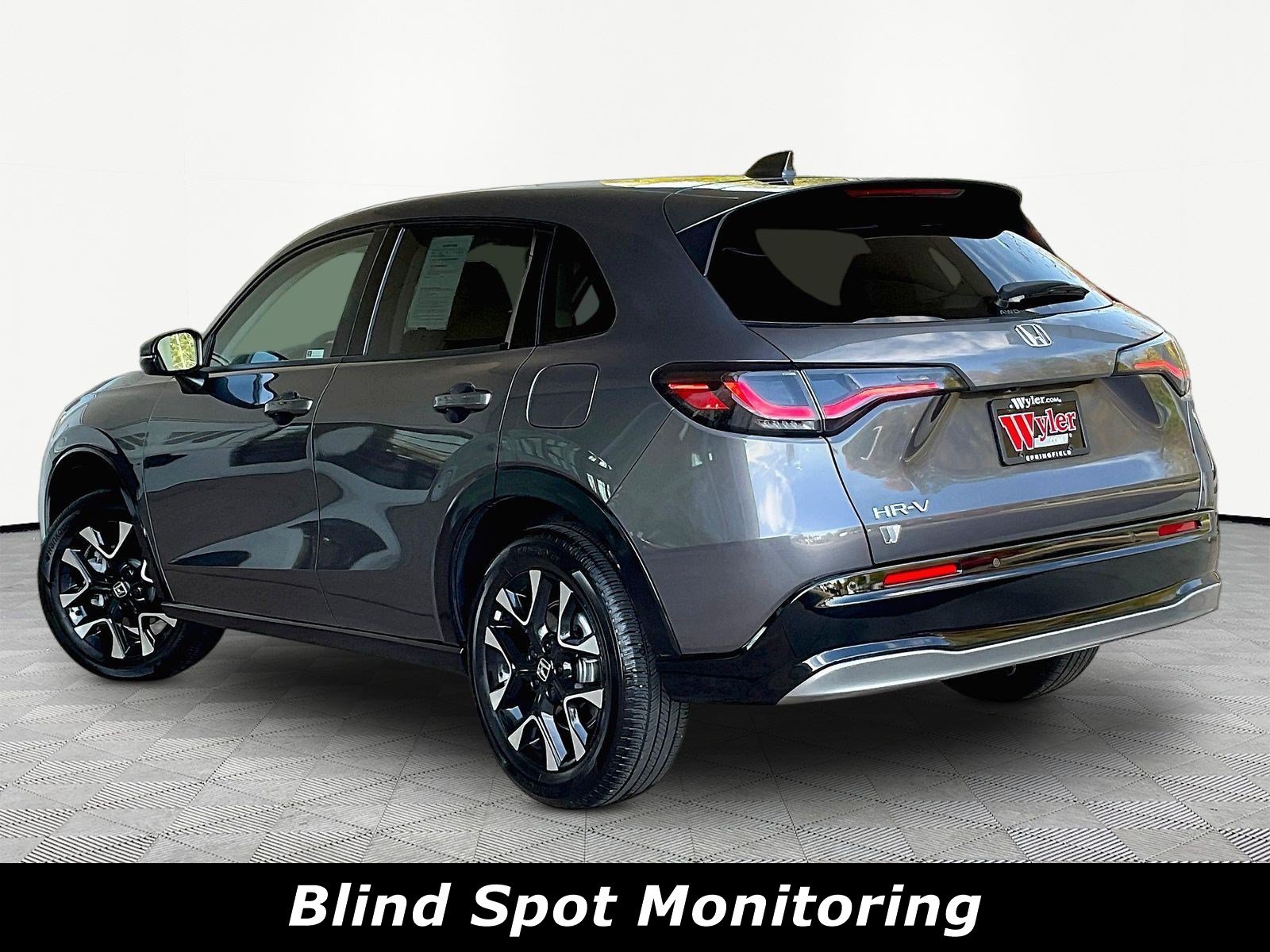 Used 2026 Honda HR-V EX-L image 4