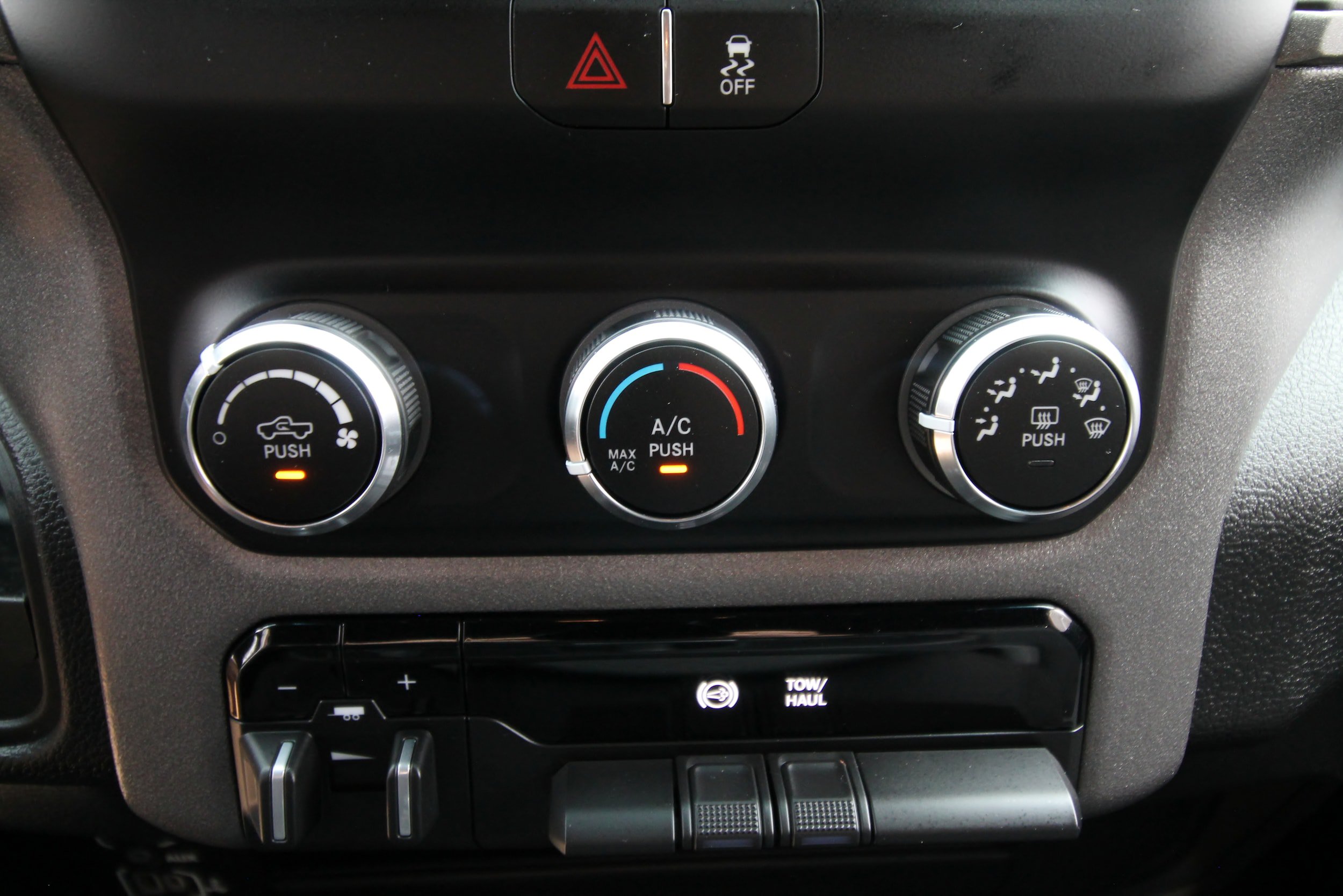 Used 2022 RAM 3500 Tradesman AWD/4WD image 28