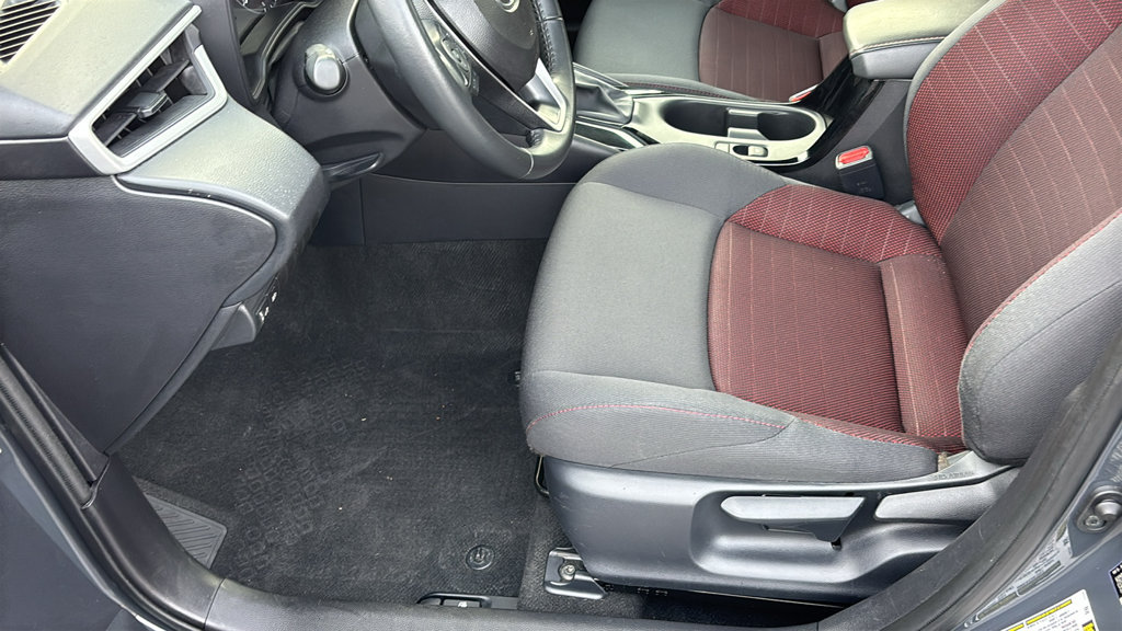Used 2025 Toyota Corolla SE FWD image 25