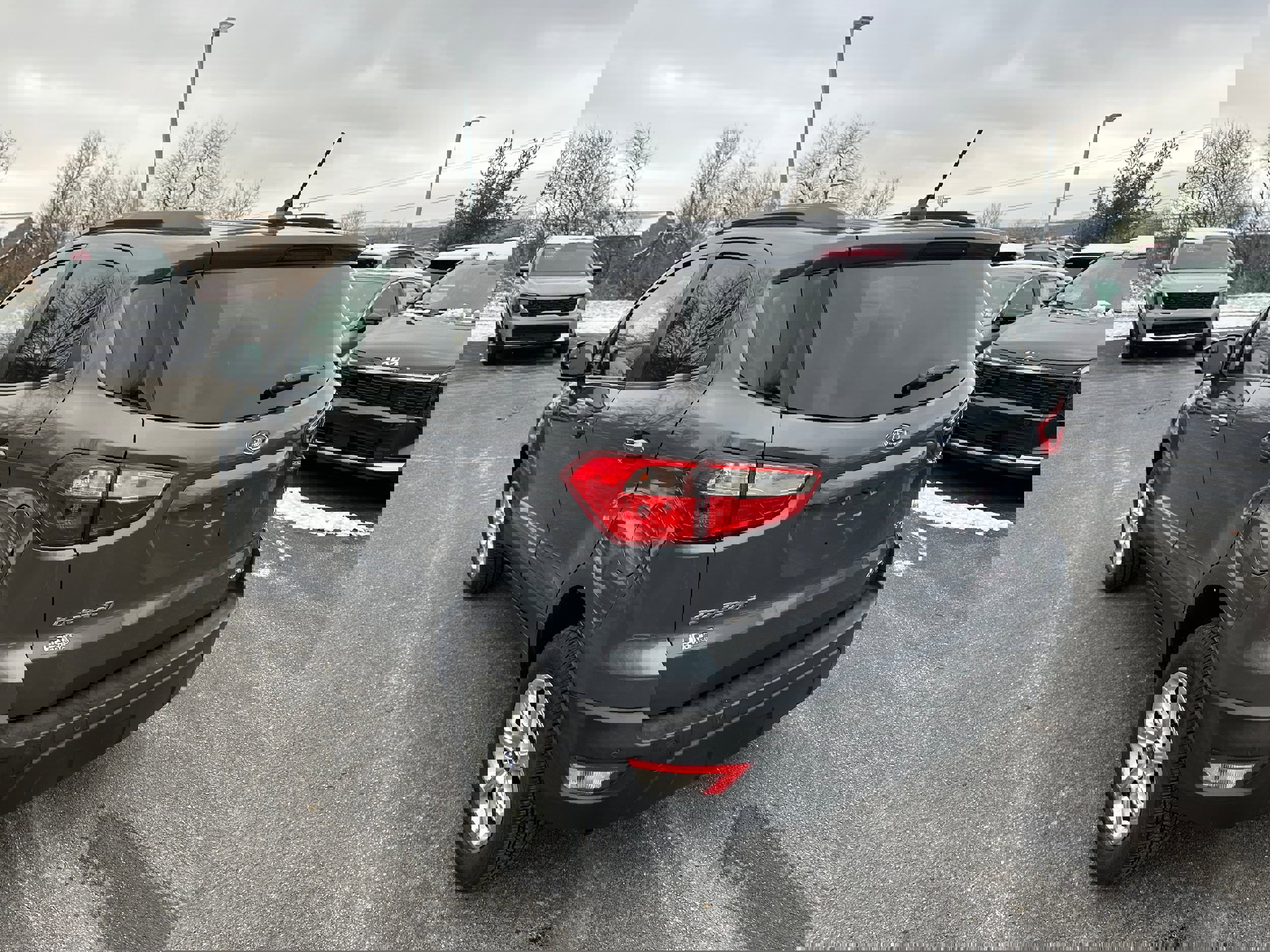 Used 2018 Ford EcoSport SE image 7