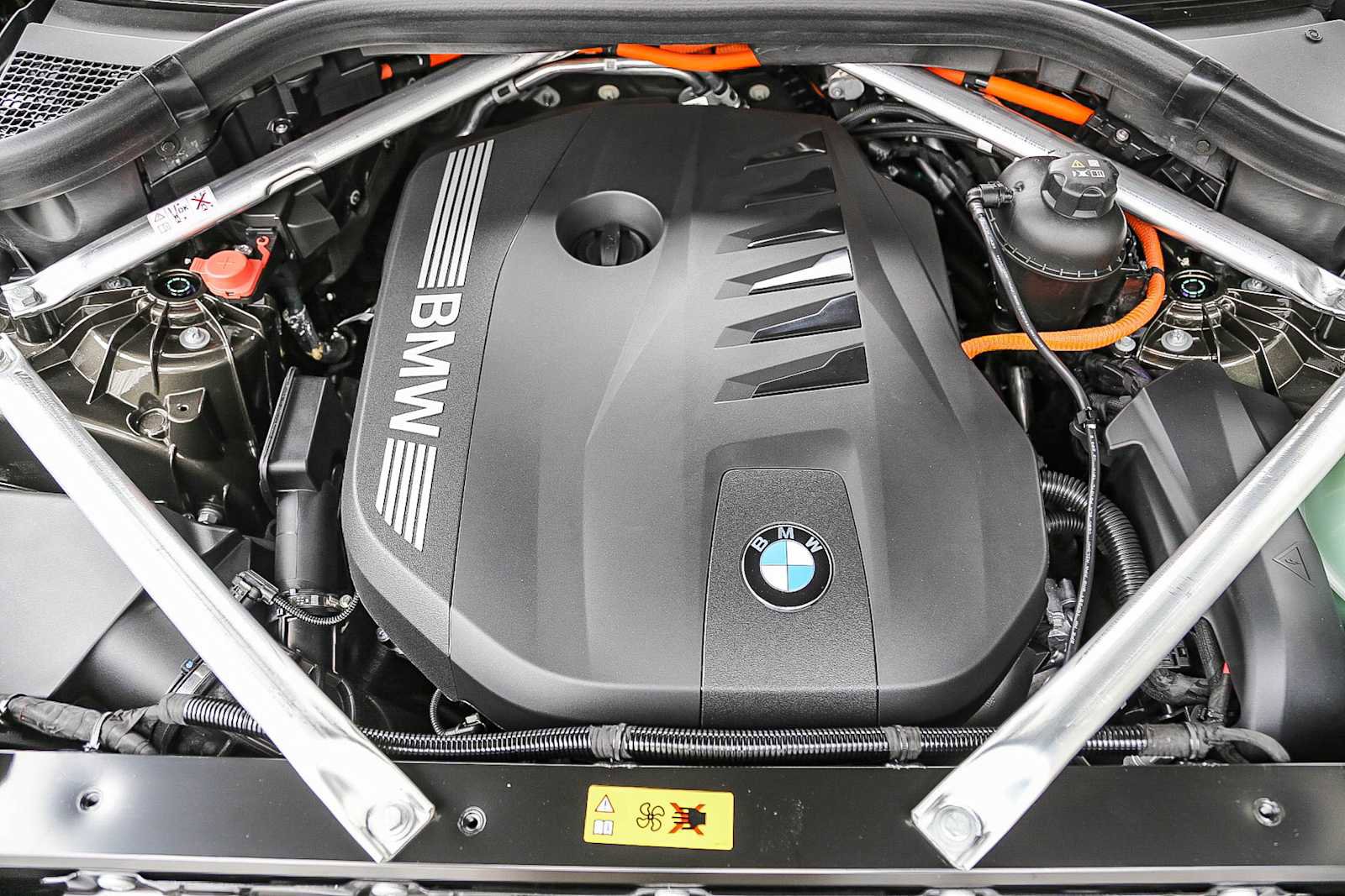 New 2026 BMW X5 xDrive50e w/ M Sport Package image 25