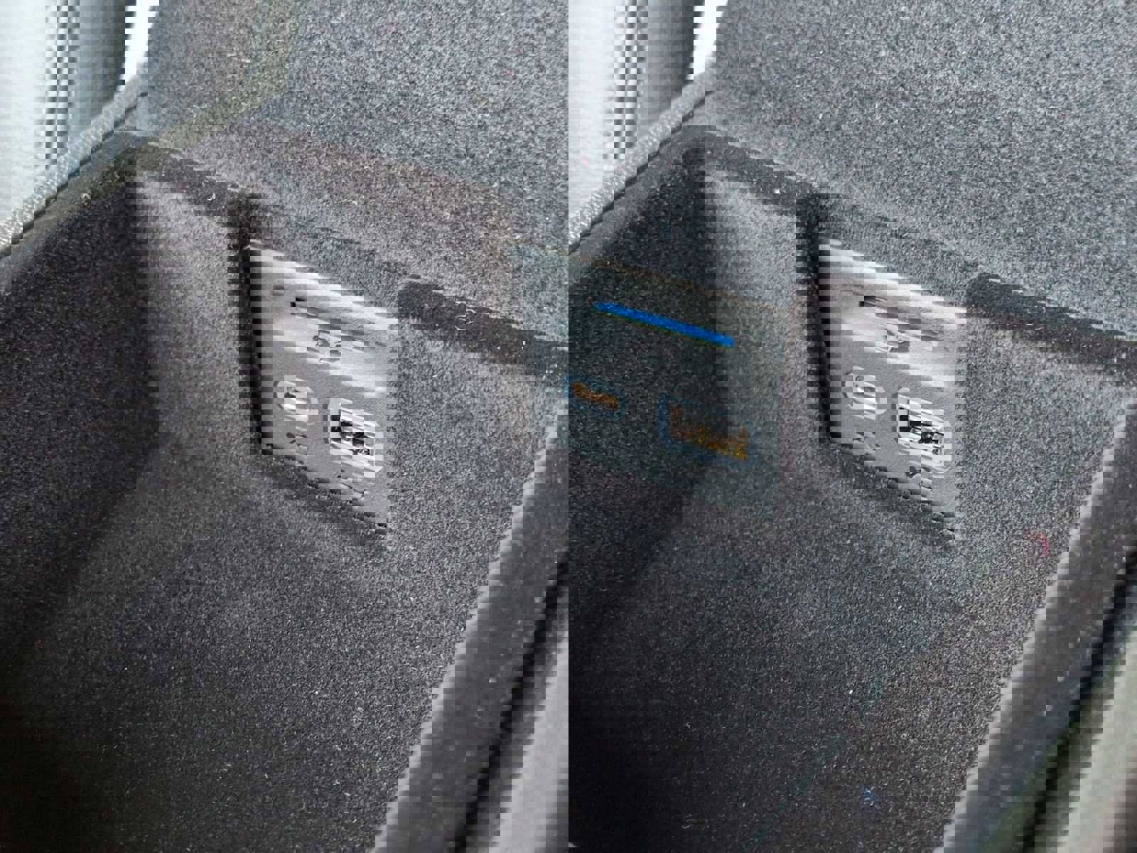 Used 2025 Cadillac XT6 Luxury image 21