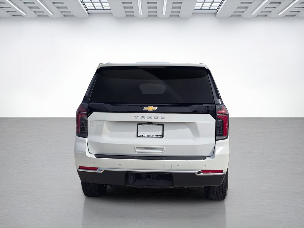 Used 2025 Chevrolet Tahoe LS RWD image 4