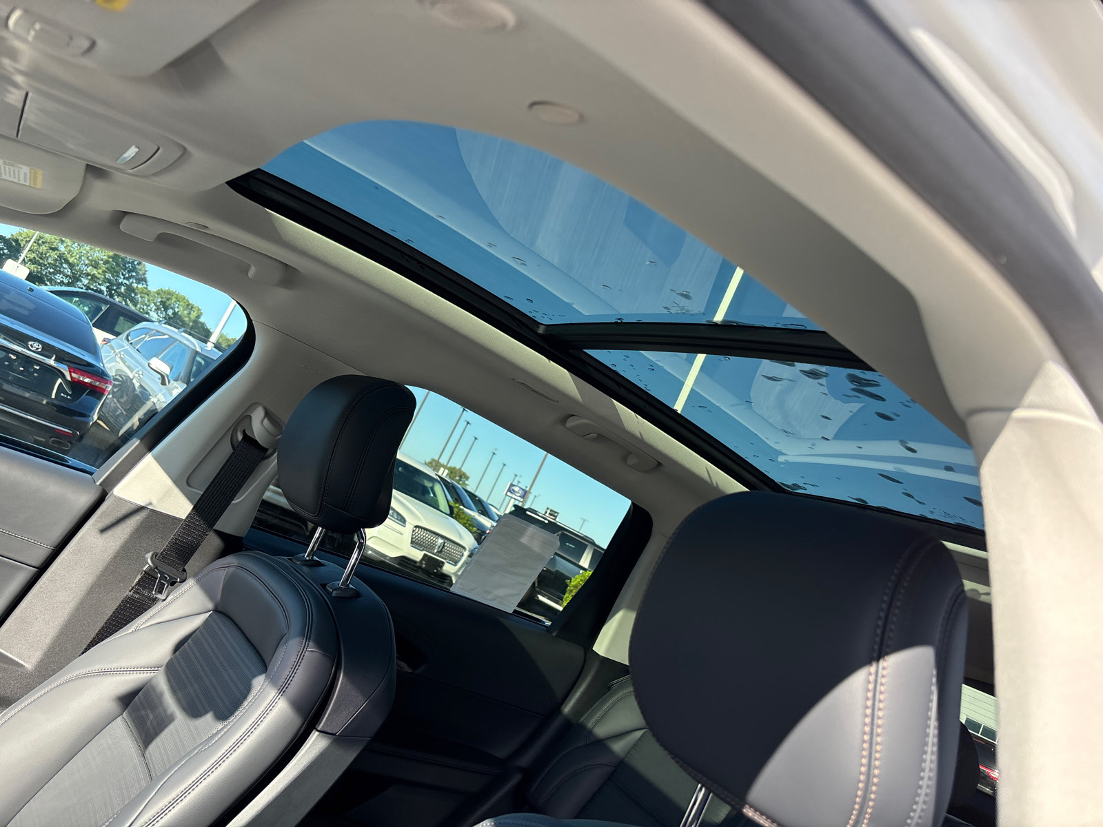 New 2026 Lincoln Nautilus Reserve w/ Jet Appearance Package AWD/4WD image 25