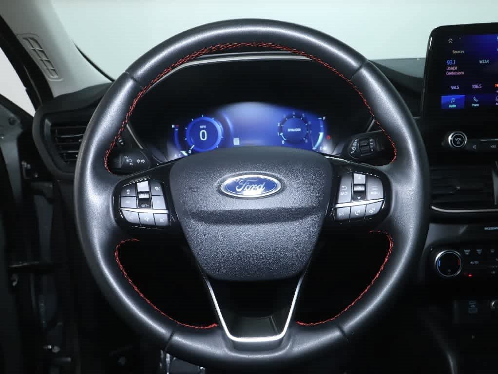 Used 2021 Ford Escape SEL w/ SEL Stealth AWD Package image 22