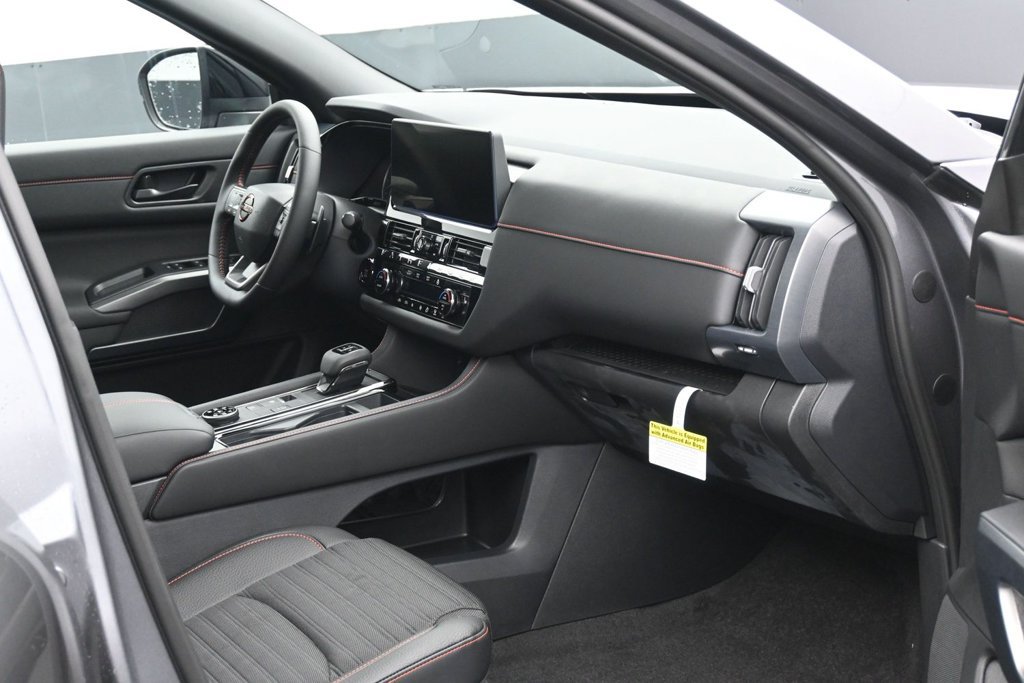 New 2026 Nissan Pathfinder Rock Creek w/ Rock Creek Premium Package AWD/4WD image 6