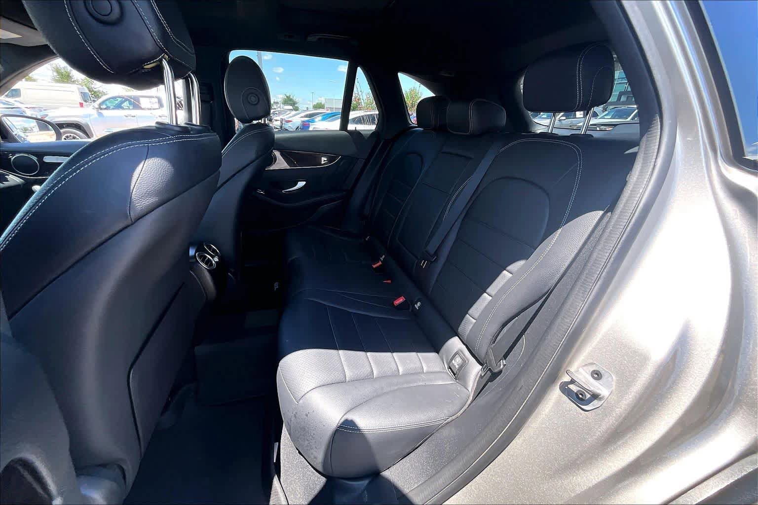 Certified 2022 Mercedes-Benz GLC 300 image 21