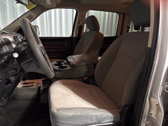 Used 2016 RAM 2500 Tradesman w/ Chrome Appearance Group AWD/4WD image 7